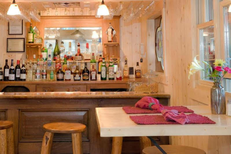 Elk Mountain Lodge Крестед-Бьютт Экстерьер фото